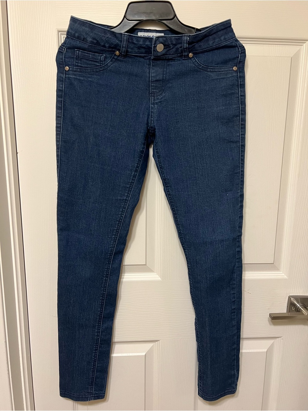 Peter Nygard Dark Blue Skinny Jeans